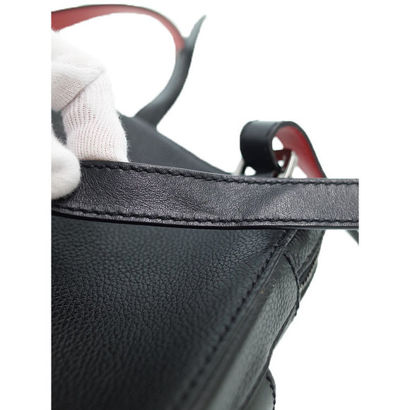 Christian Louboutin Benech Reporter Spike Shoulder Bag Black Red - Picture 6 of 8